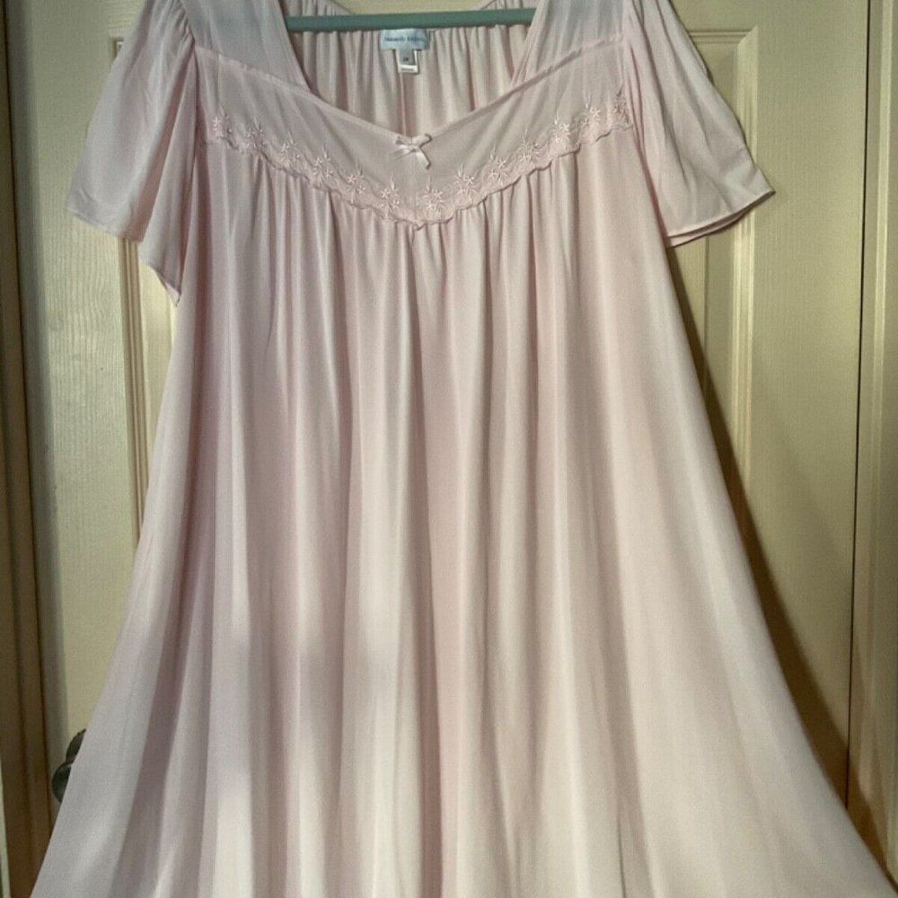 Vintage Heavenly Bodies Pink Nylon & Lace Nightgown Size 2X